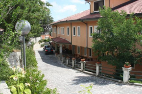  Santangelo House  Фоггиа